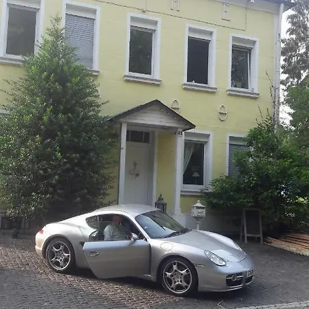 Im Grunen Ubytování v soukromí Hürth